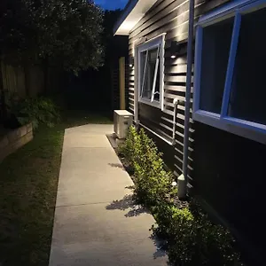 Sleepout Hideaway Apartment